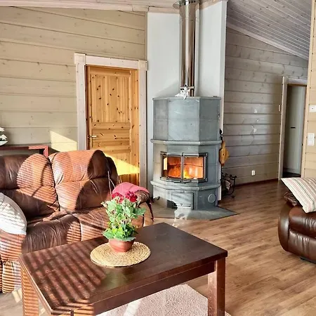 Aleksandra, Laatulomat Juva